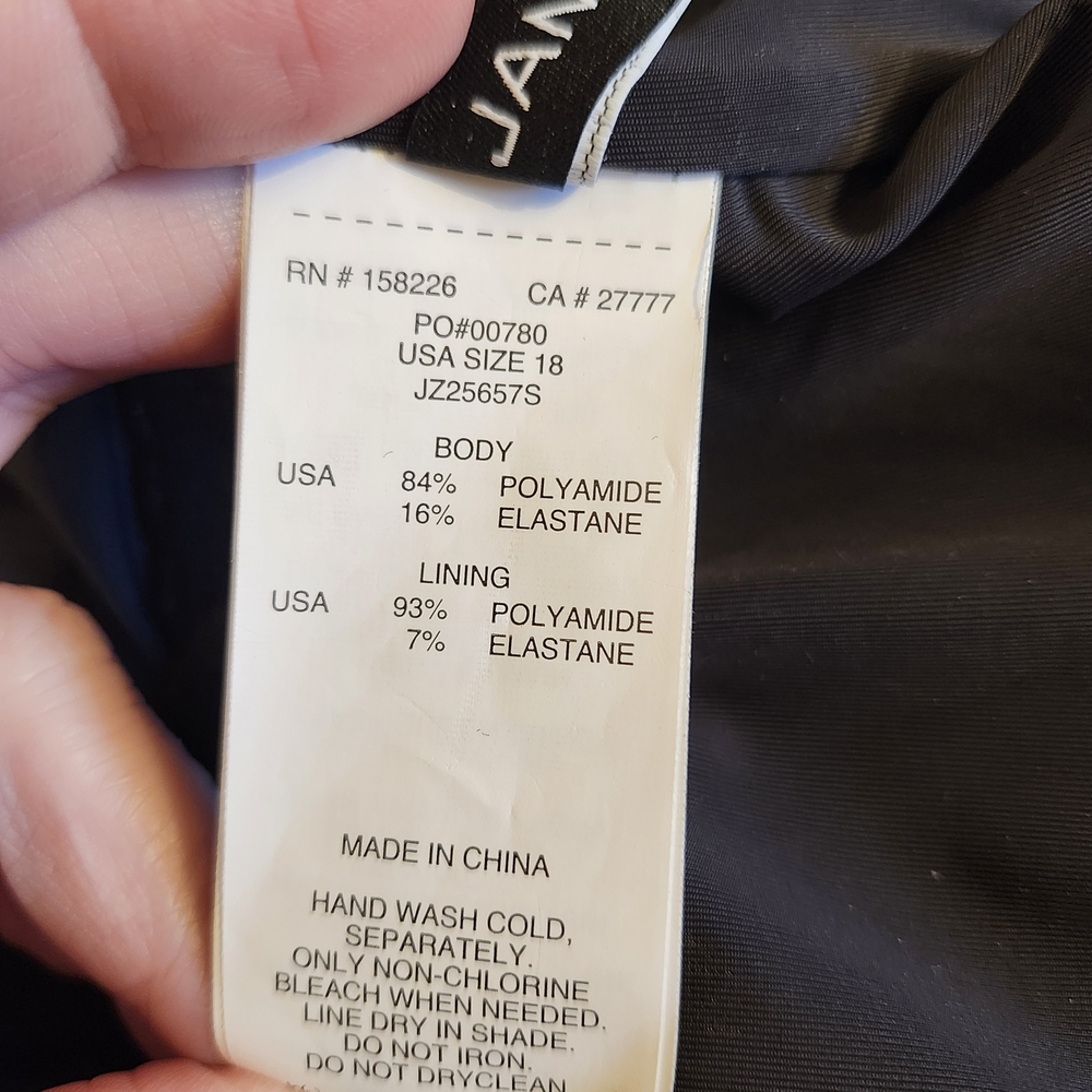 Jantzen Tropical Leaf Tankini Swim Top Size 18 NWOT Adjustable Straps - Picture 8 of 8